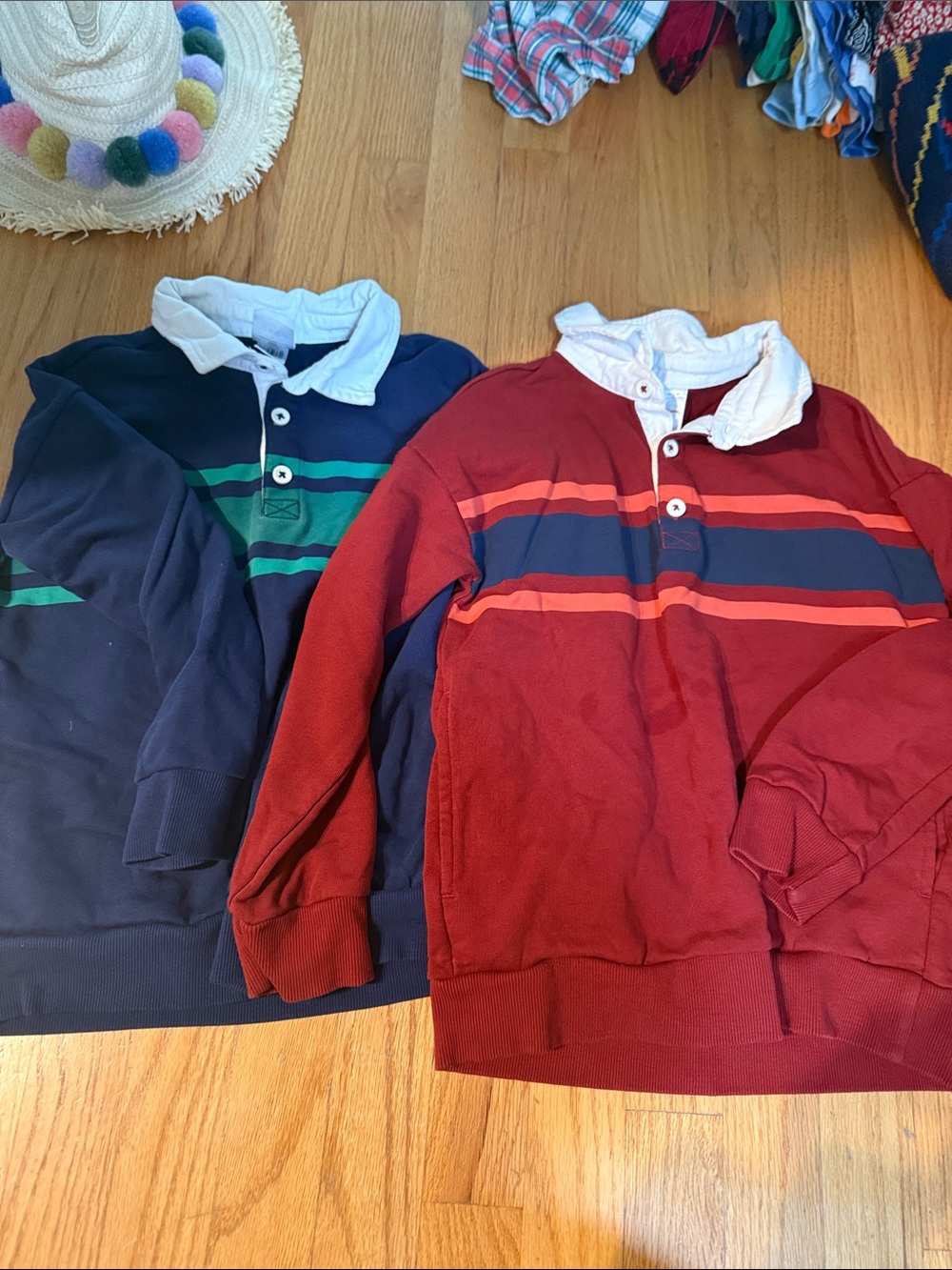 2 Hanna Andersson White & Red Kids polo pullovers size 6-7